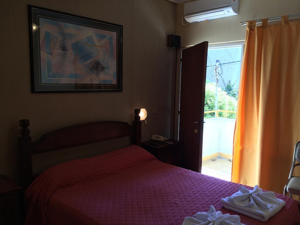 Hotel Cordoba Βίλα Κάρλος Παζ Εξωτερικό φωτογραφία